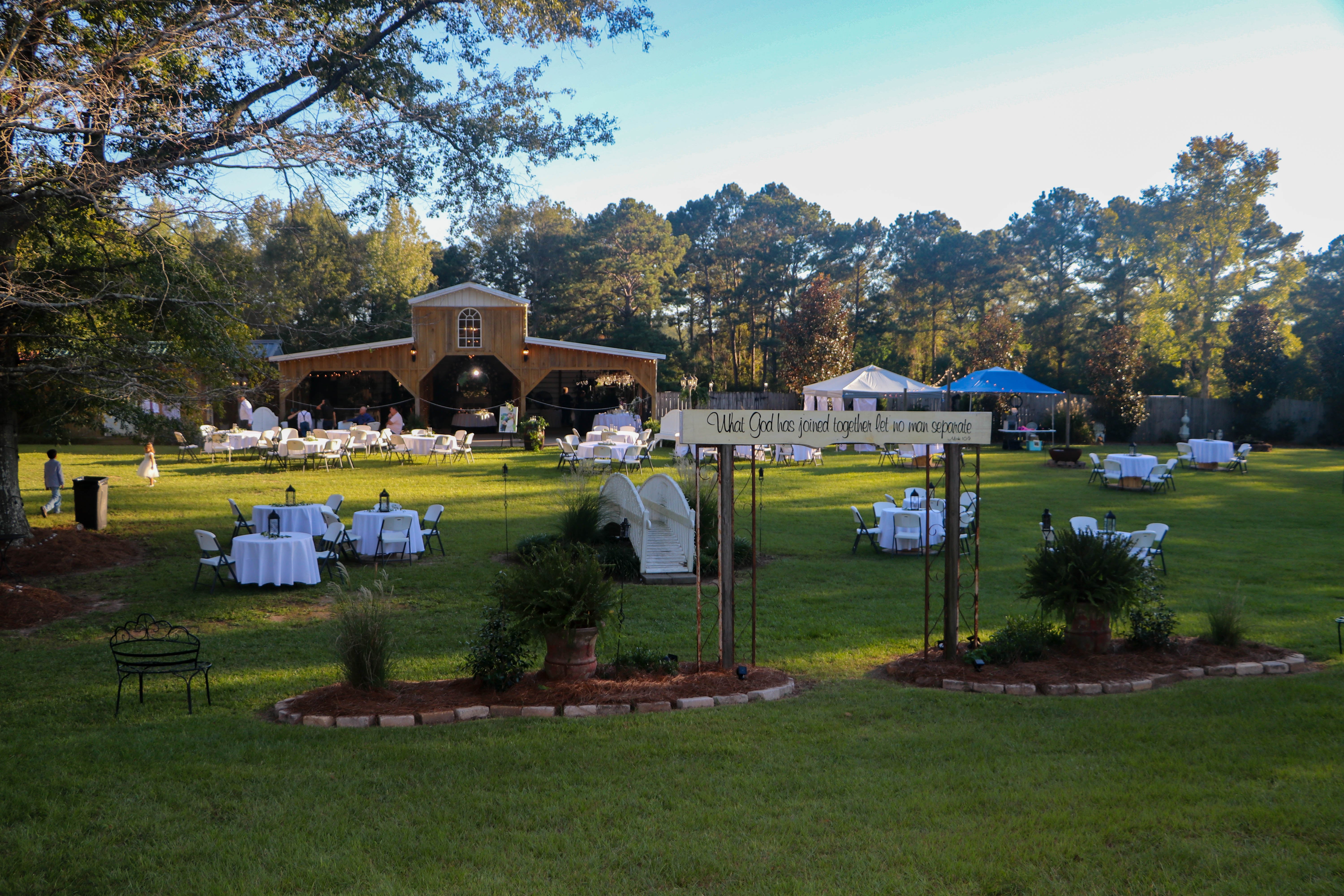 Country grounds at Chapelwoods Venue